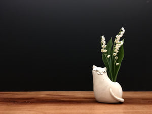 kitty cat vase / cream and sugar